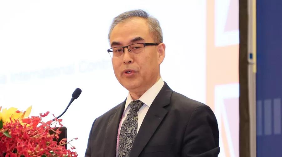 辛修明副会长发表主旨演讲.jpg 辛修明副会长发表主旨演讲.jpg